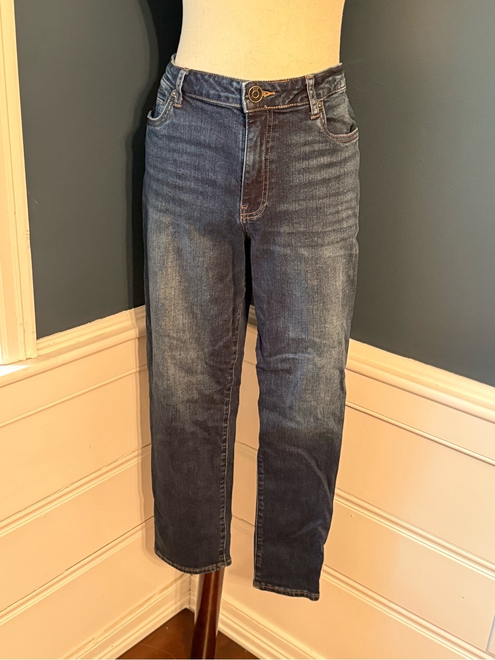 Kut from the Kloth Katy High Rise Ankle Straight-Leg Jeans